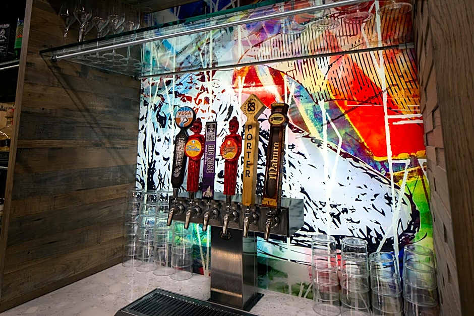 Hotel Indigo Gainesville-Celebration Pointe By IHG