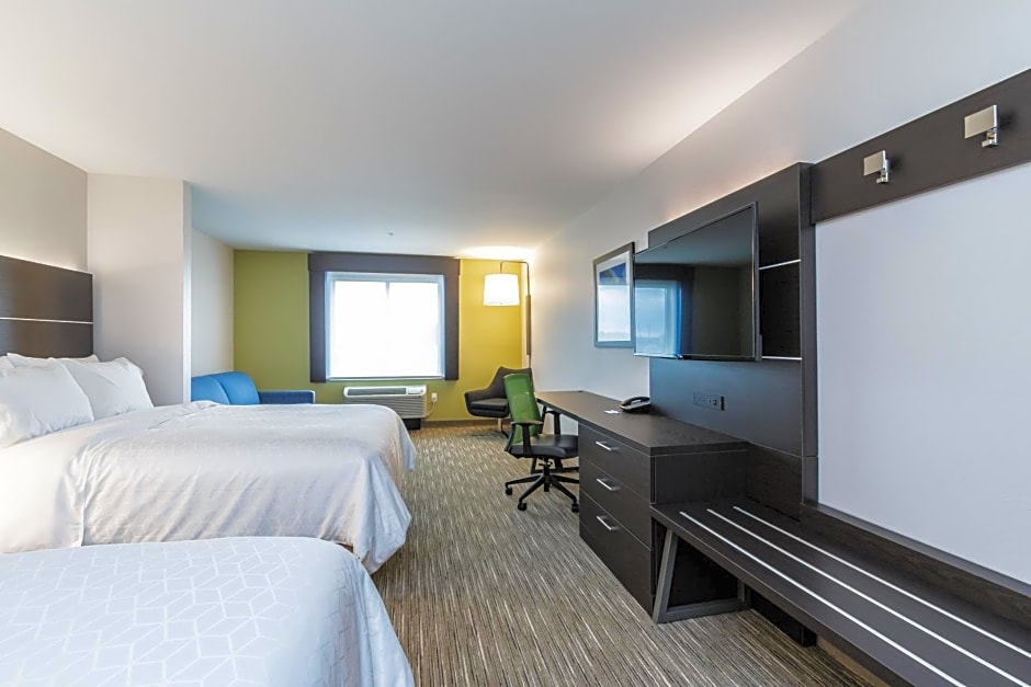 Holiday Inn Express and Suites- South Bend Casino By IHG