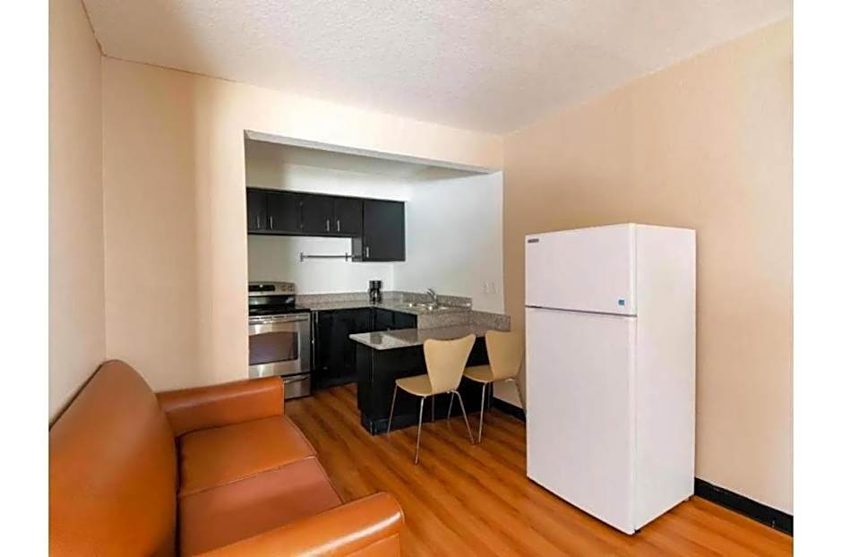 OYO Hotel Irving DFW Airport North