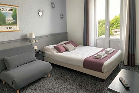 Superior Double Room with Kitchenette