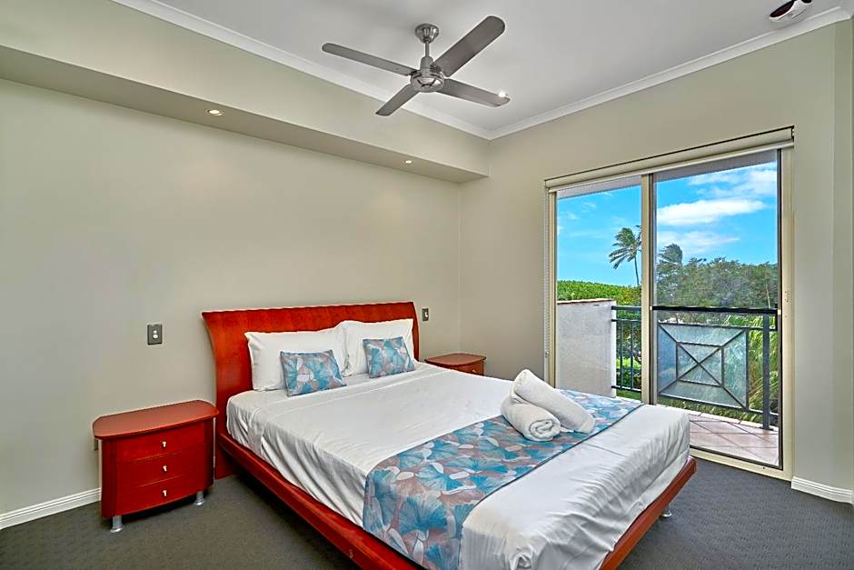 North Cove Waterfront Suites