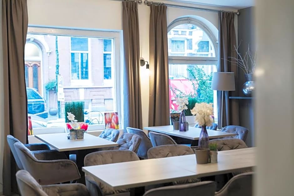 Quentin England Hotel