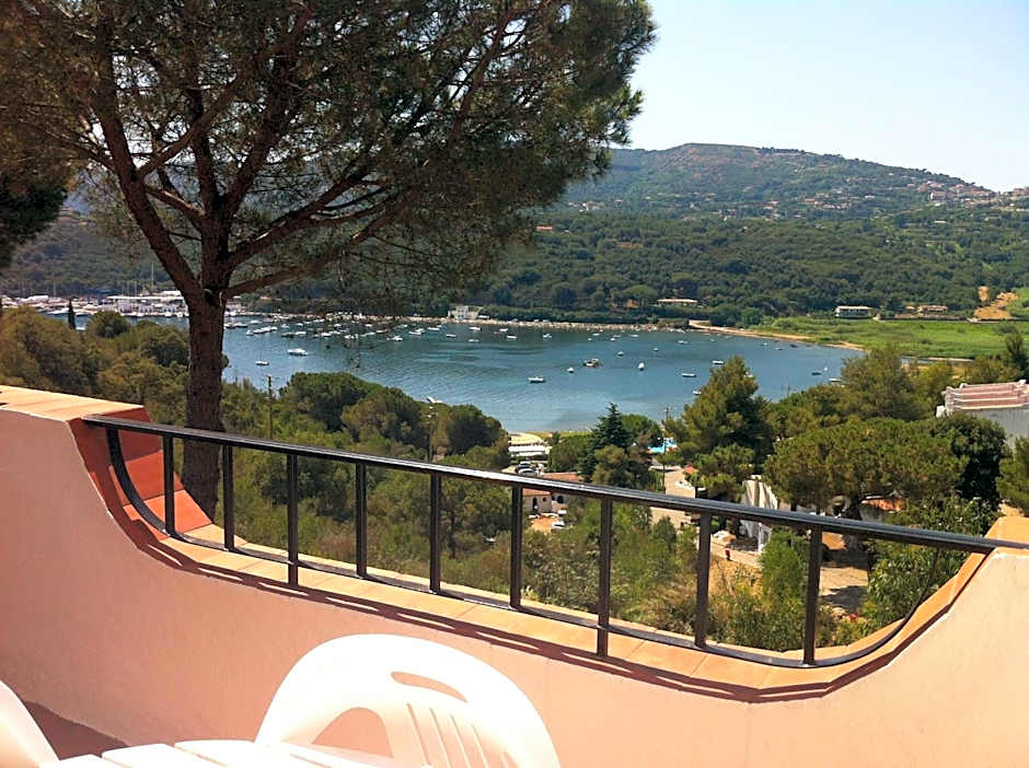 Residence Cala Di Mola