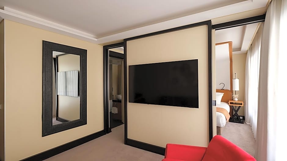 Five Seas Cannes, a Member of Design Hotels™