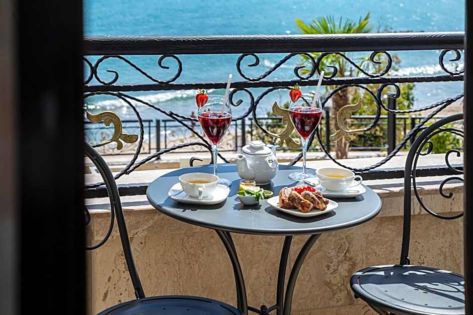 Onyx Beach Residence - Free Beach Access & Parking