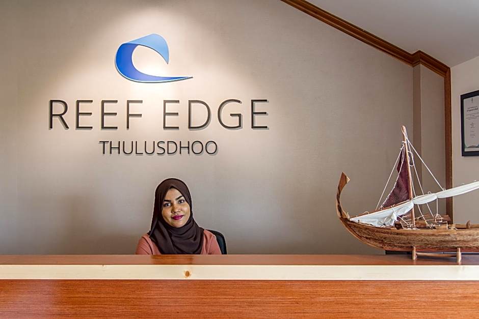 Reef Edge Thulusdhoo
