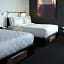 Alt Hotel Toronto Pearson