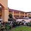 Downtowner Inn and Suites - Houston