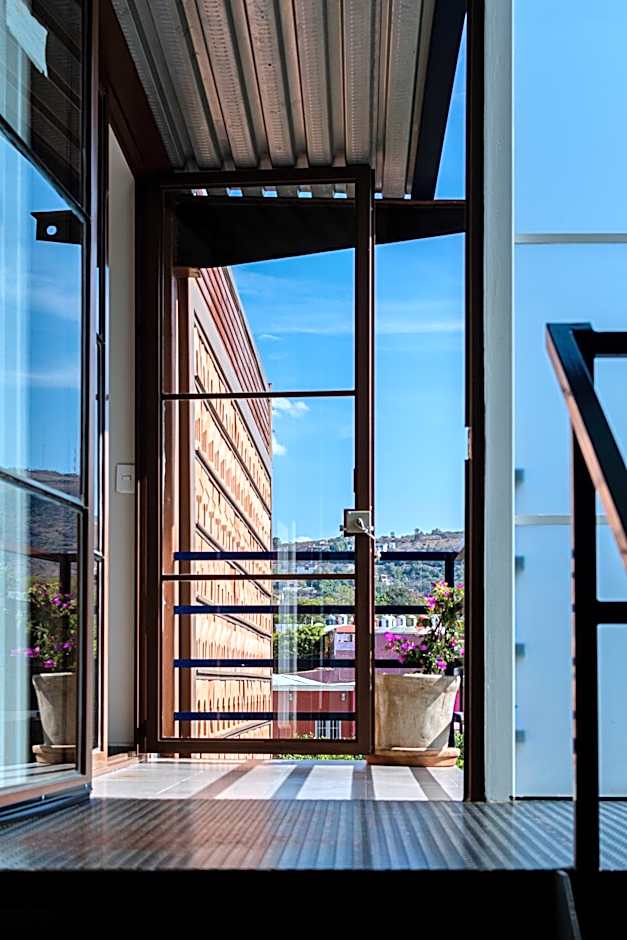 Kubo Hotel