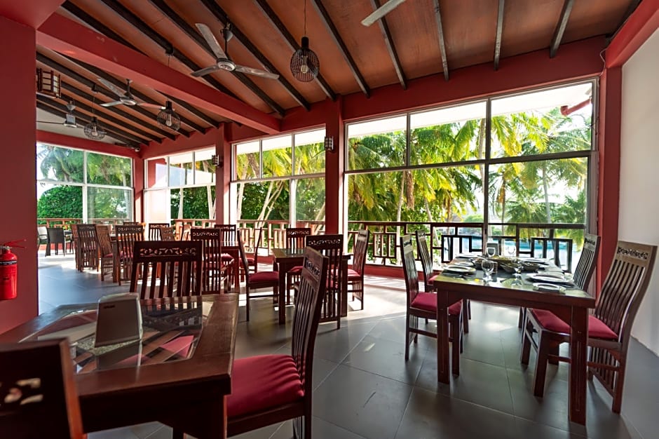 Silver Oasis Maldives