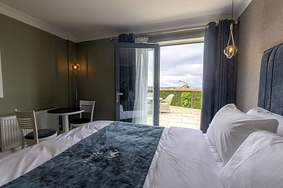 Tara Hotel