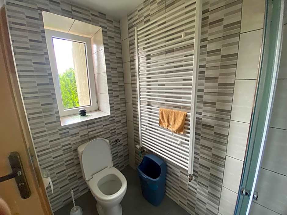 Wynajem Pokoi gościnnych Jaś i Małgosia