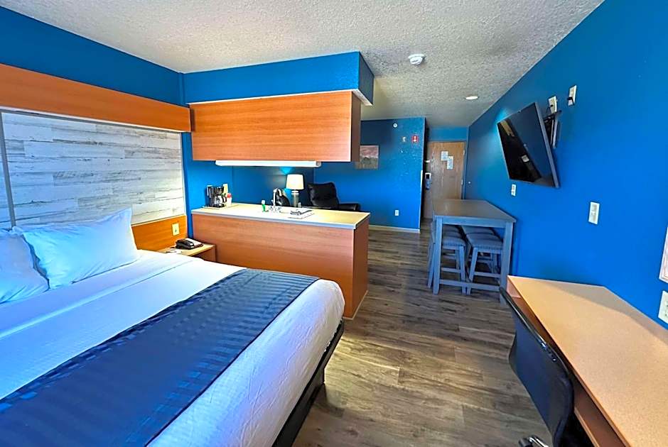 Microtel Inn & Suites By Wyndham Tomah