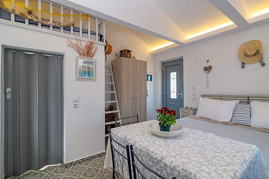 Kokkinos Studios With Pool & Sea View, by ZanteWize