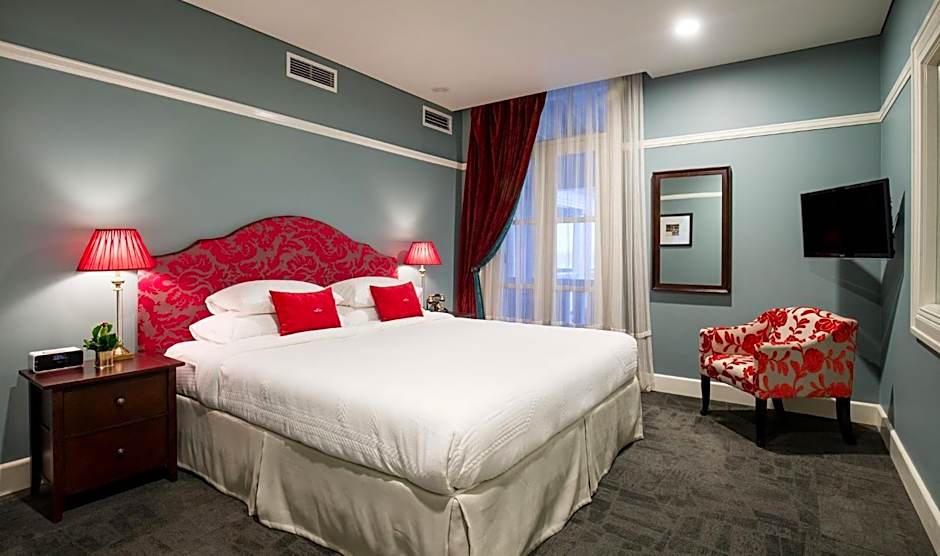 Grand Pacific Hotel By IHG