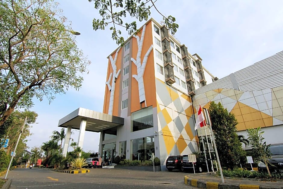 The Sun Hotel Madiun