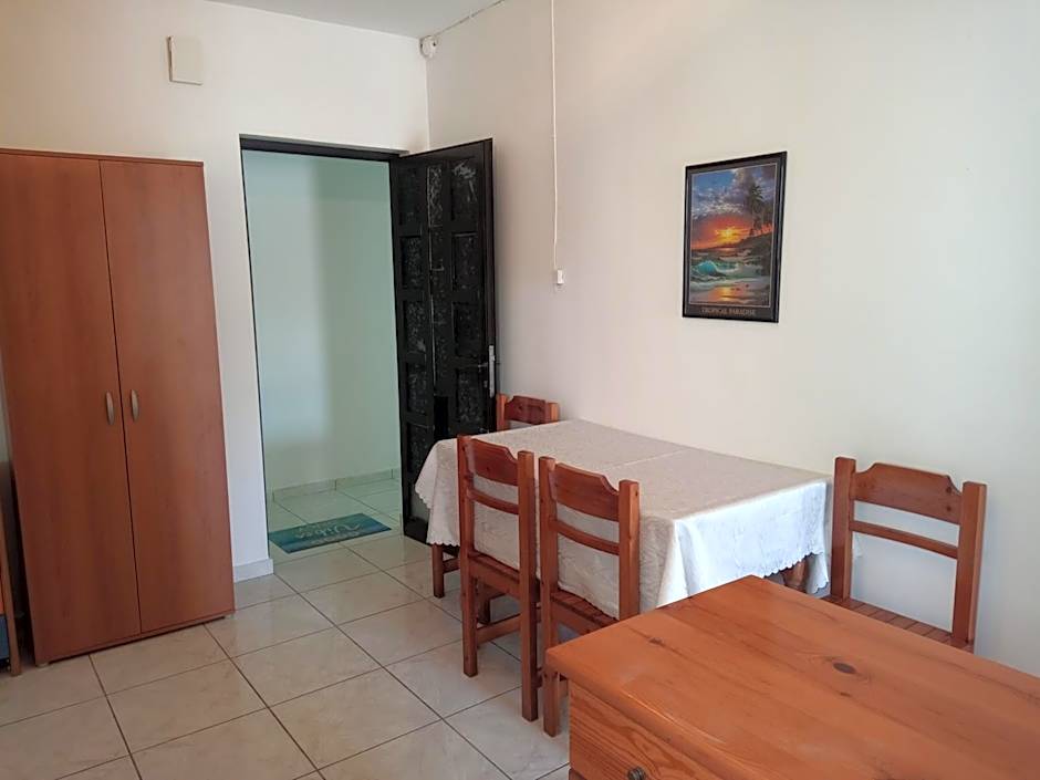 Ero Aegina Hospitality