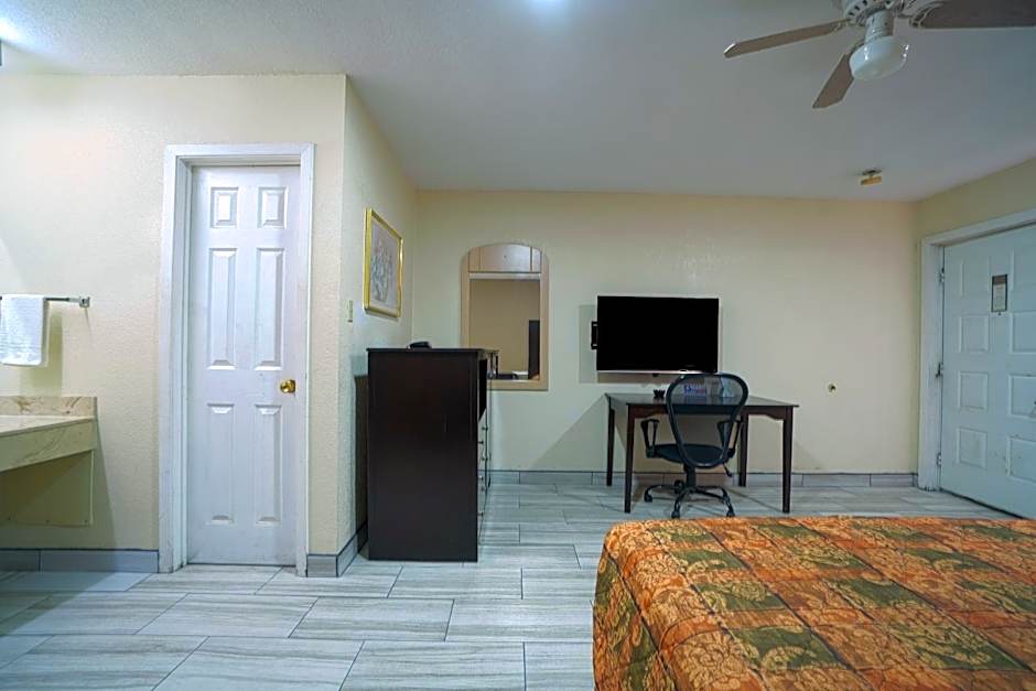 Texas Inn San Benito near Harlingen