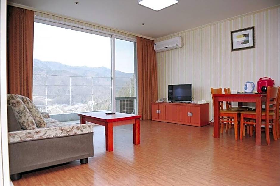 Muju Ilsung Condo