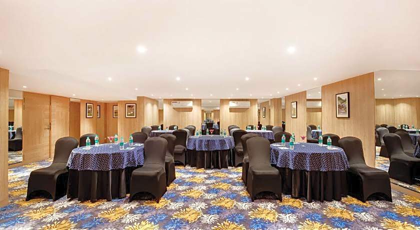 Hotel Aketa Rajpur Road Dehradun, Dehradun 