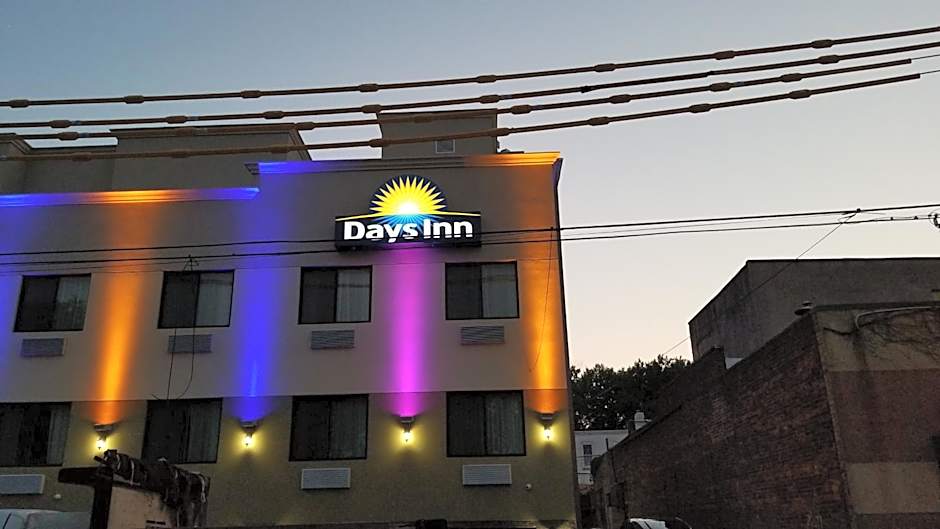 Days Inn by Wyndham Brooklyn Marine Park