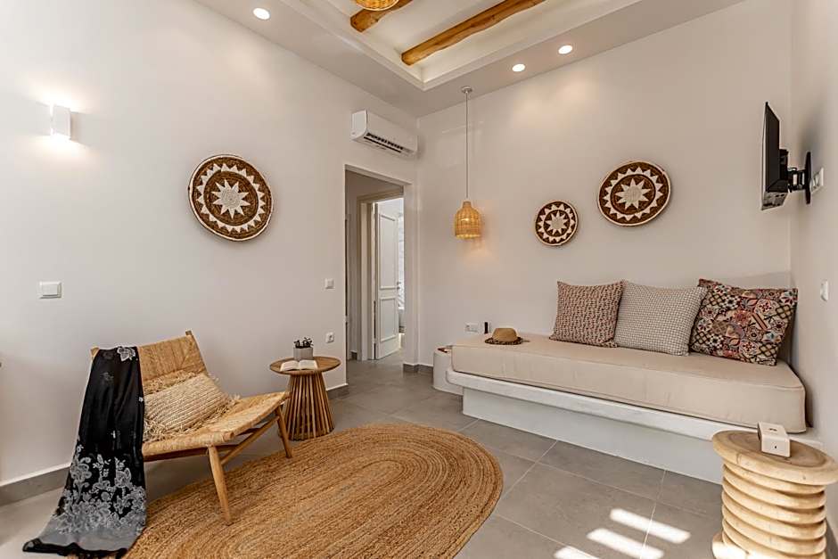 Porto Dema Luxury Suites