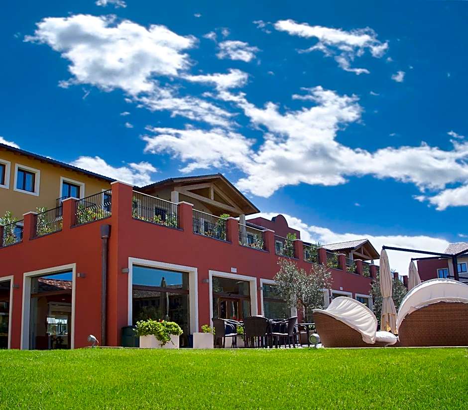 Hotel Parchi Del Garda