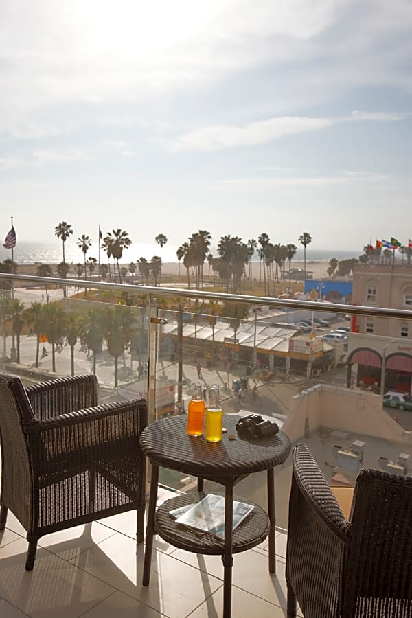 Hotel Erwin Venice Beach