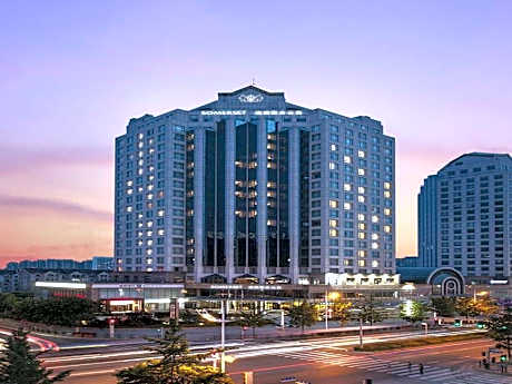 Somerset Grand Central Dalian