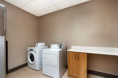 Holiday Inn Express & Suites - Lexington By IHG