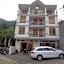 Mountain City Hotel