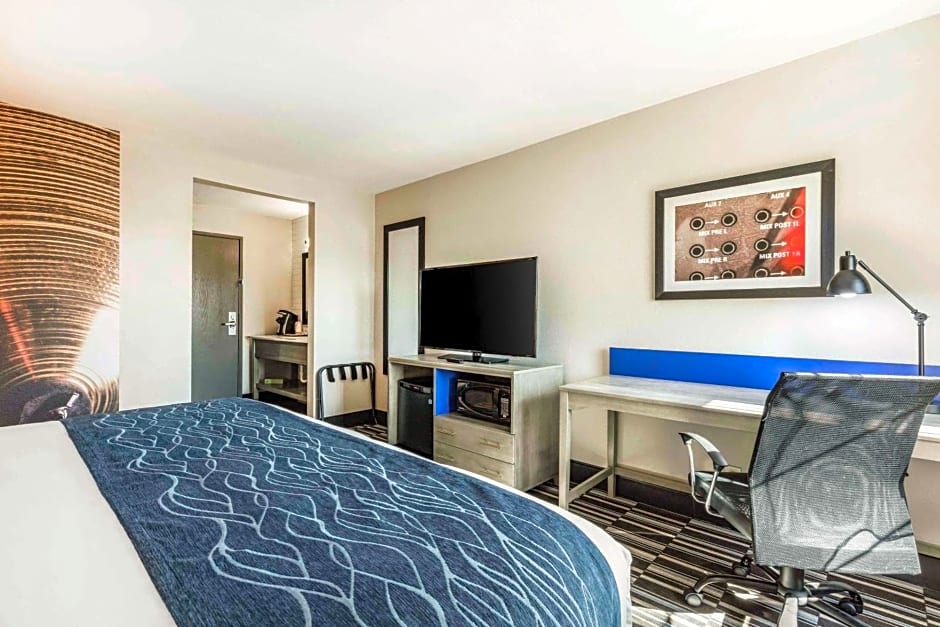 Comfort Inn Airport