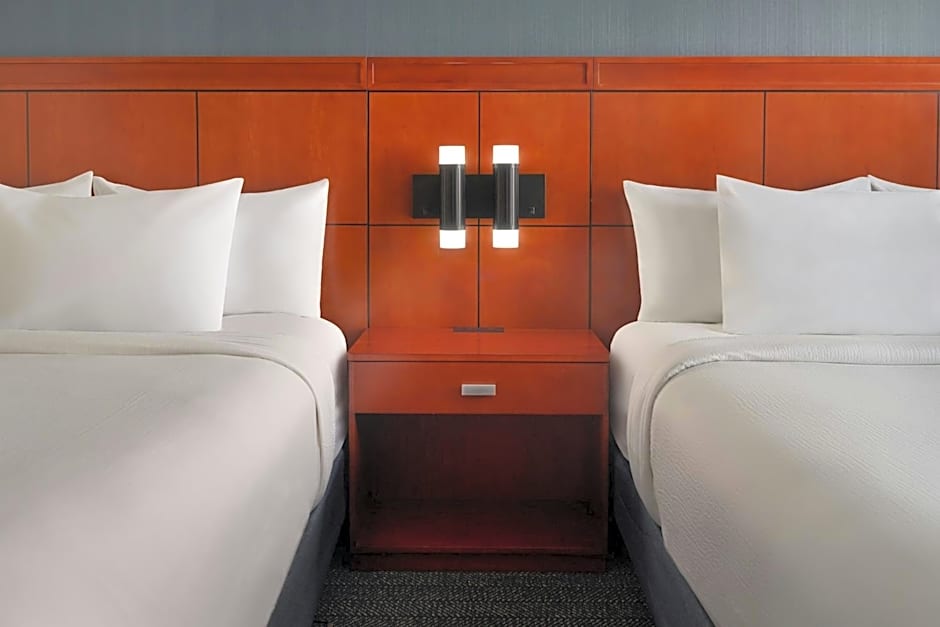 Courtyard by Marriott Washington, DC/Foggy Bottom