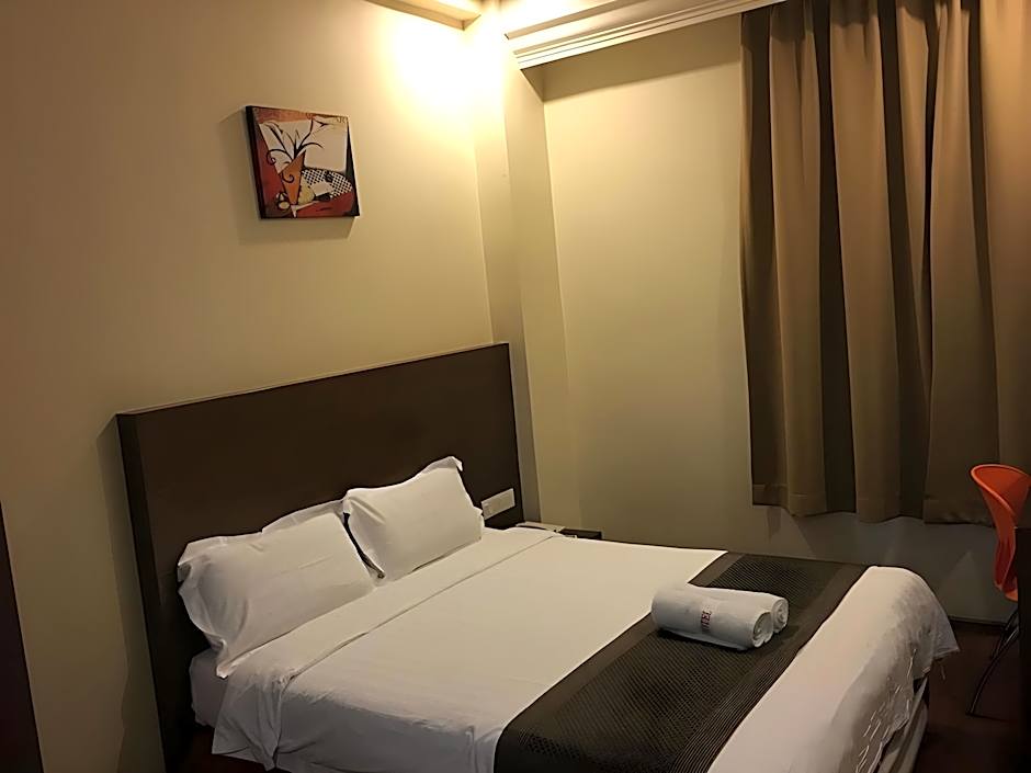 Lintas Plaza Boutique Hotel