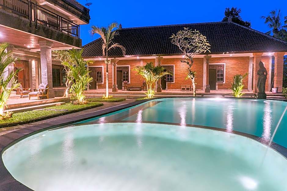Lumbung Jaya Guest House by Uniquecations