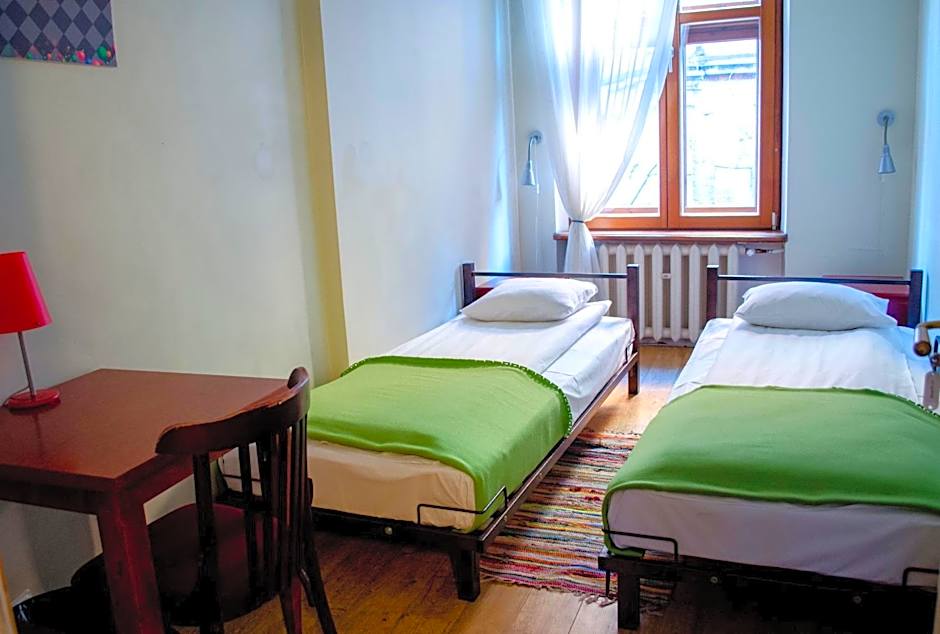 Red Nose Hostel with Self-Check In