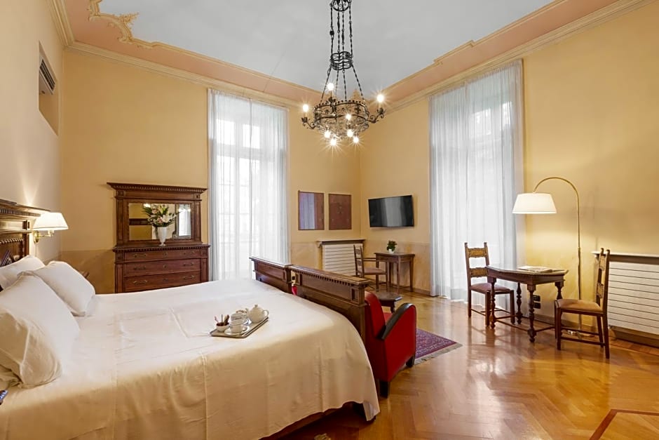 Hotel Roma e Rocca Cavour