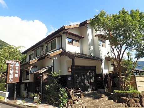 Yufuin Country Road Youth Hostel