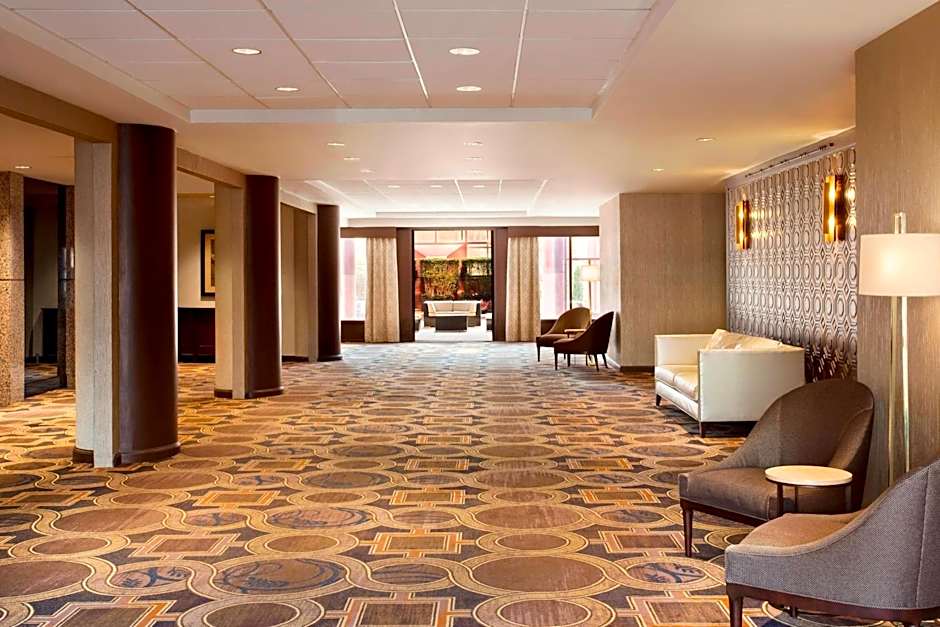 Sheraton Laguardia East Hotel