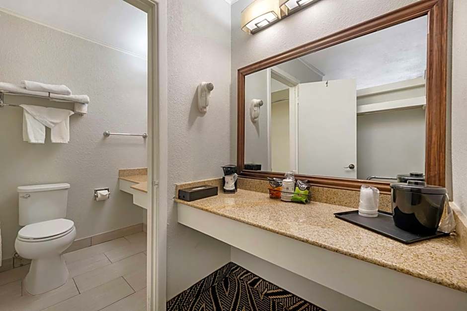 Best Western Red Carpet Inn