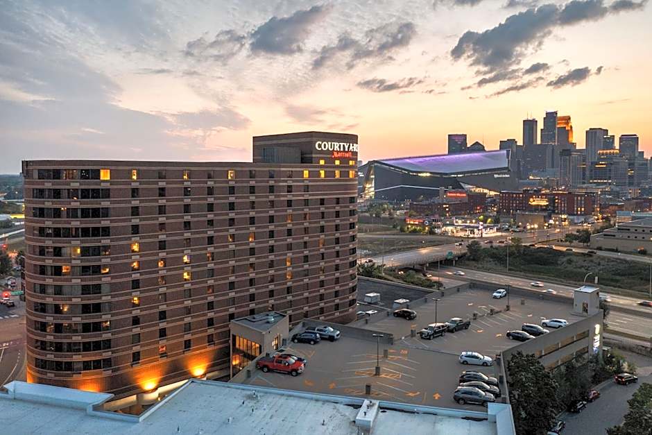 Courtyard by Marriott Minneapolis Downtown