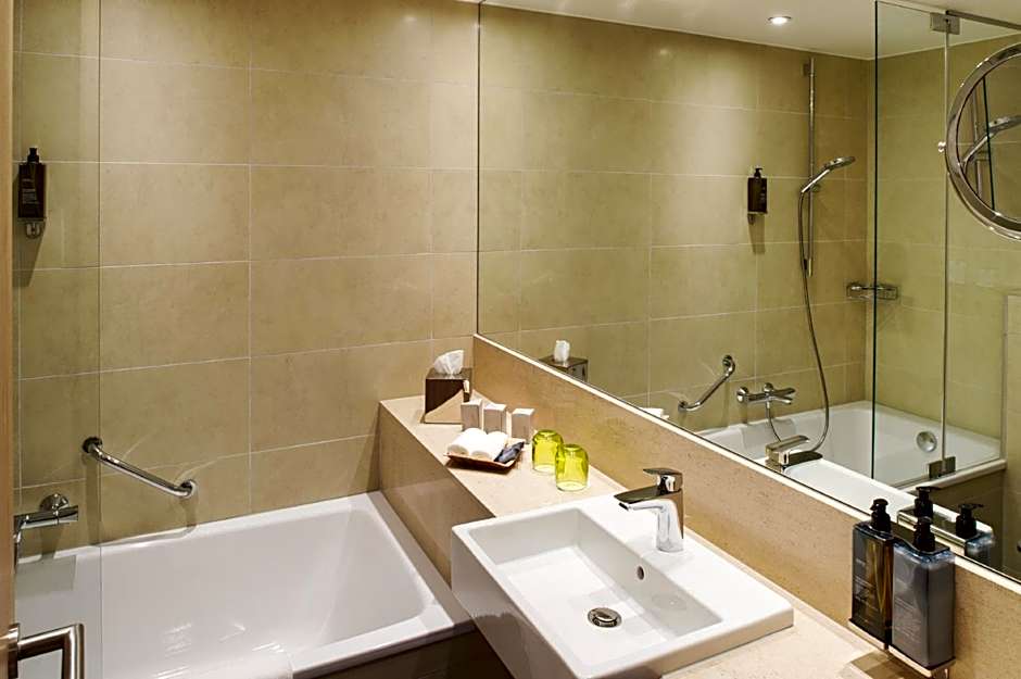 Holiday Inn Frankfurt Airport By IHG