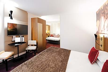 Family Room with One Double Bed and Sofa Bed