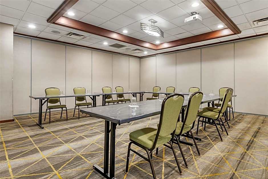 Best Western Fairmont