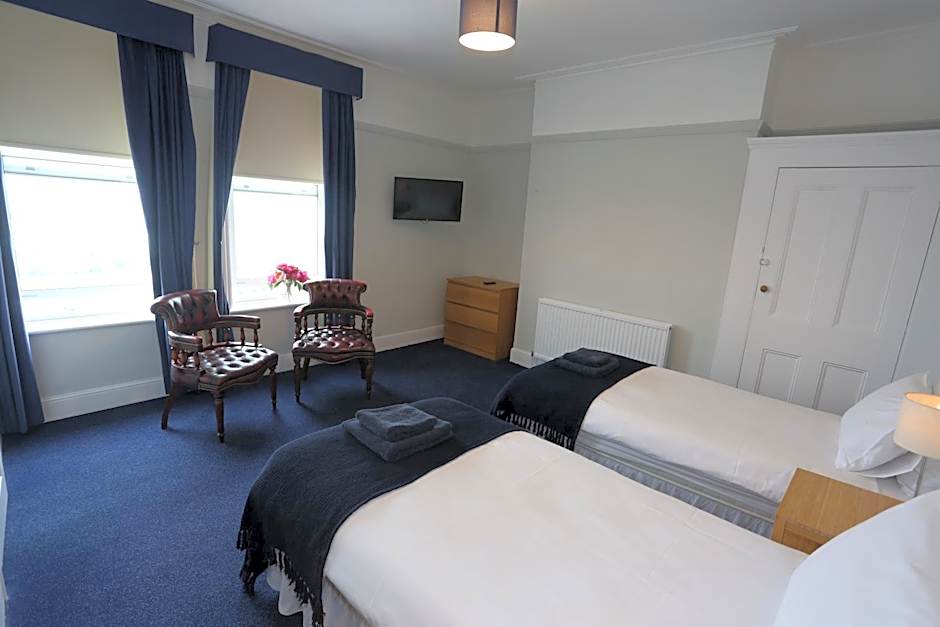 Royal Temple Yacht Club