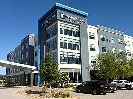 Holiday Inn Express Bettendorf - Davenport NE by IHG