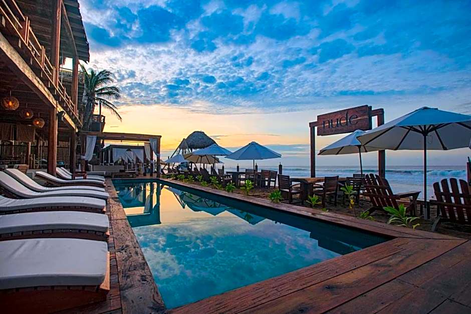 Hotel Nude Zipolite & beach club