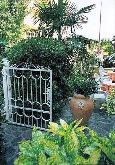 Hotel Rivamare Room only and free coffee room