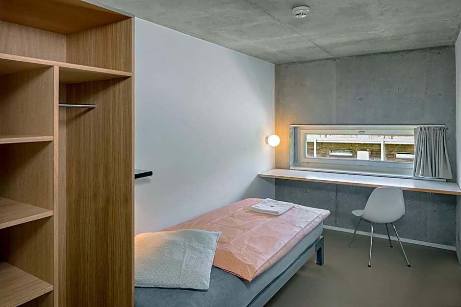 Lausanne Youth Hostel Jeunotel