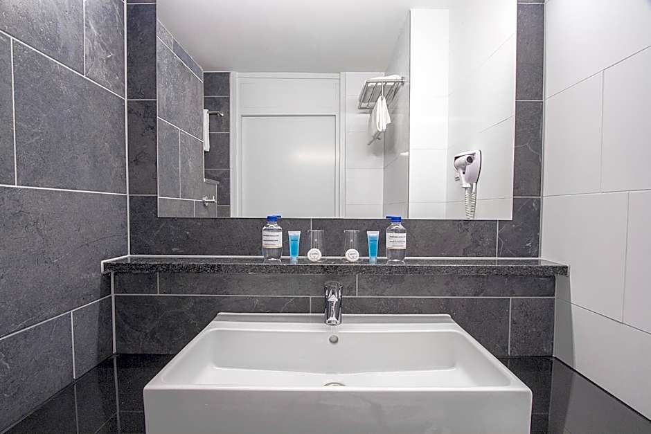 Bastion Hotel Den Haag / Rijswijk